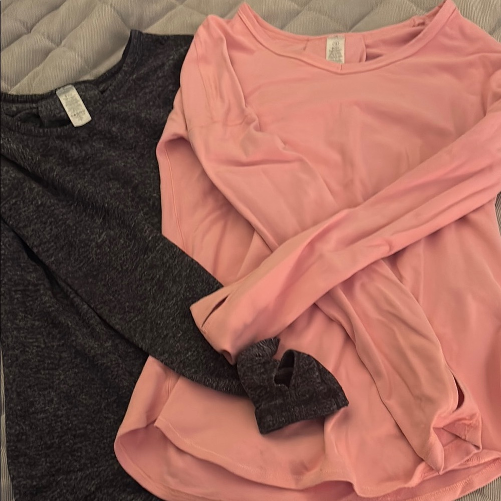Pink and dark blue Long Sleeve Ivivva tops